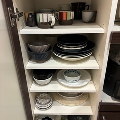美品　食器棚の画像