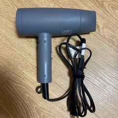 ドライヤー　SALONIA【ジャンク品】　　の画像