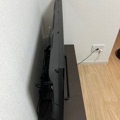 液晶テレビ　43インチ　テレビボード含むの画像