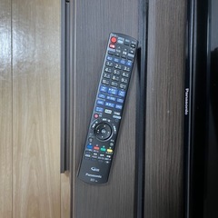 液晶テレビ　43インチ　テレビボード含むの画像