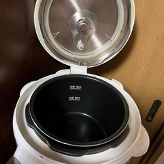 引き取り相手決定 電気圧力鍋 2020年製 pressure cookerの画像