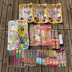 手持ち花火6袋 + バラ105本 + 噴出花火5本のセット