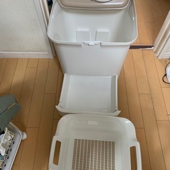未使用猫システムトイレ
の画像