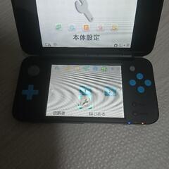 Newニンテンドー2DS LL 本体 ブラック×ターコイズの画像