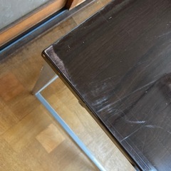 組み立てデスク傷ありの画像
