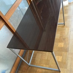 組み立てデスク傷ありの画像