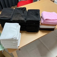 【売れました
】使い古したタオル50枚カラー色々1,000円