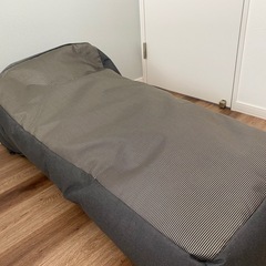 ビーズクッション ブロムス ドイツ Blomus STAY 検索 ヨギボーの画像