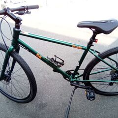 FUJI タラワ　１０段変速　ディスクブレーキ　サイズ17Inch