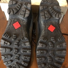 TrekStaハイカット26センチネイビー/Snow peakアイゼン付きの画像
