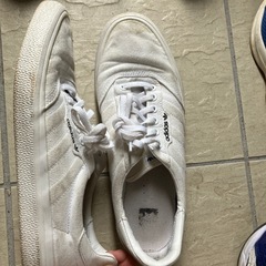 adidas スニーカー　　28cmの画像
