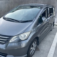 H21年式　　フリード
