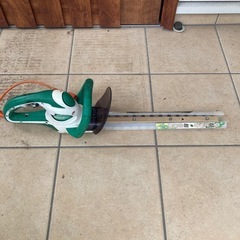 マキタ　生垣バリカン