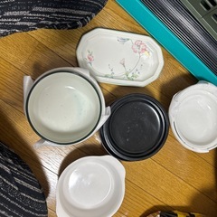 食器の画像