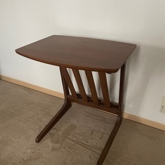 ニトリ　サイドテーブル