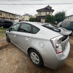車検満タン　トヨタ　プリウス　Sの画像