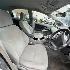 車検満タン　トヨタ　プリウス　Sの画像