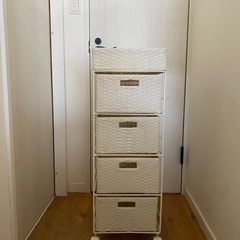 キャスター付きバスケット4段の画像
