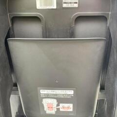 【8月10日まで、その後処分】【コンビ】マルゴット　チャイルドシートの画像