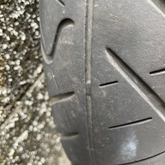 バイクのタイヤの画像