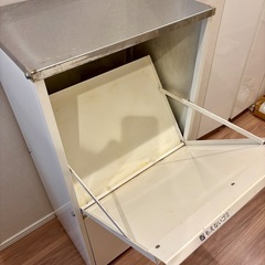 【無料】ダストボックス ４分割 ステンレス製の画像