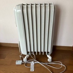【美品】デロンギ　オイルヒーター　※取りに来て頂ける方の画像