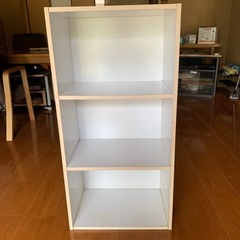 カラーボックス
