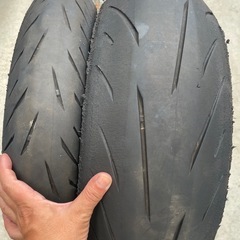 ブリヂストン　バトラックスS22F 120/70-17 190/...