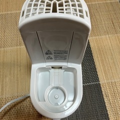 【あげます】アイリスオーヤマ加熱式加湿器の画像