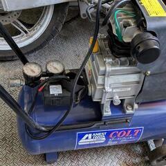 アネスト岩田　エアコンプレッサー　HX4004 100V 2馬力！