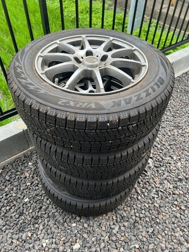 冬タイヤ195/65R16