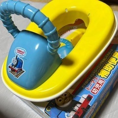 機関車トーマス　幼児用補助便座の画像
