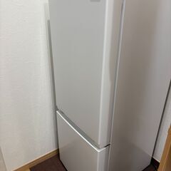 ヤマダブランド独り暮らし用冷蔵庫2019年製さしあげます【引き取り希望】の画像