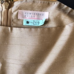 KUMIKYOKU  ワンピースタイシルク風ポリエステル生地
の画像