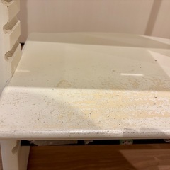 【無料】ストッケハイチェア 白の画像