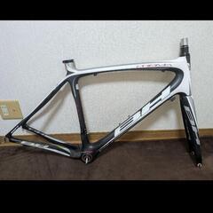 BH ロードバイクフレーム カーボンの画像