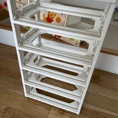 プーさん収納ケースの画像
