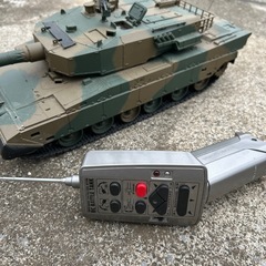 戦車　ラジコンの画像