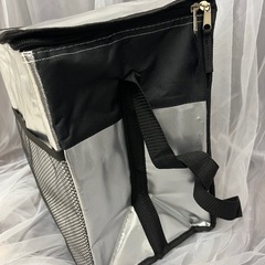 【美品】クーラーバック20リットル シルバー の画像