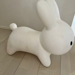 アイデス(Ides) ブルーナ ボンボン ぬいぐるみ ブルーナ ホワイト PVCの画像