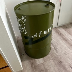 ドラム缶棚の画像