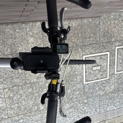 【限定LTD Air仕様】GIANT Escape R3 LTD Air（Mサイズ／カーボンフォーク／ULTEGRAホイール付）の画像