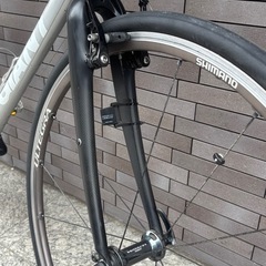 【限定LTD Air仕様】GIANT Escape R3 LTD Air（Mサイズ／カーボンフォーク／ULTEGRAホイール付）の画像