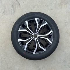 TOYOTA クラウン クロスオーバー純正アルミホイール タイヤ付き225/55R19 99V 年製2024の画像