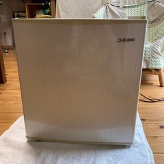小型冷蔵庫
