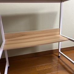 勉強机　デスクの画像