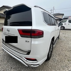 ランクル300 2022年式　ZX ガソリン　低走行　美車の画像