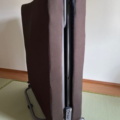 折りたたみベッドの画像