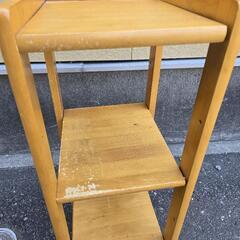 木製4段ラックの画像