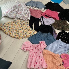 服まとめ売り　130〜140サイズ 女児  の画像